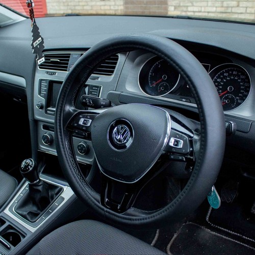 Steering wheel cover - wheel,
